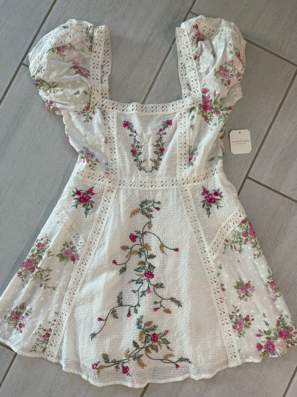 NWT Altar'd State White embroidered Mini Dress - Picture 3 of 5